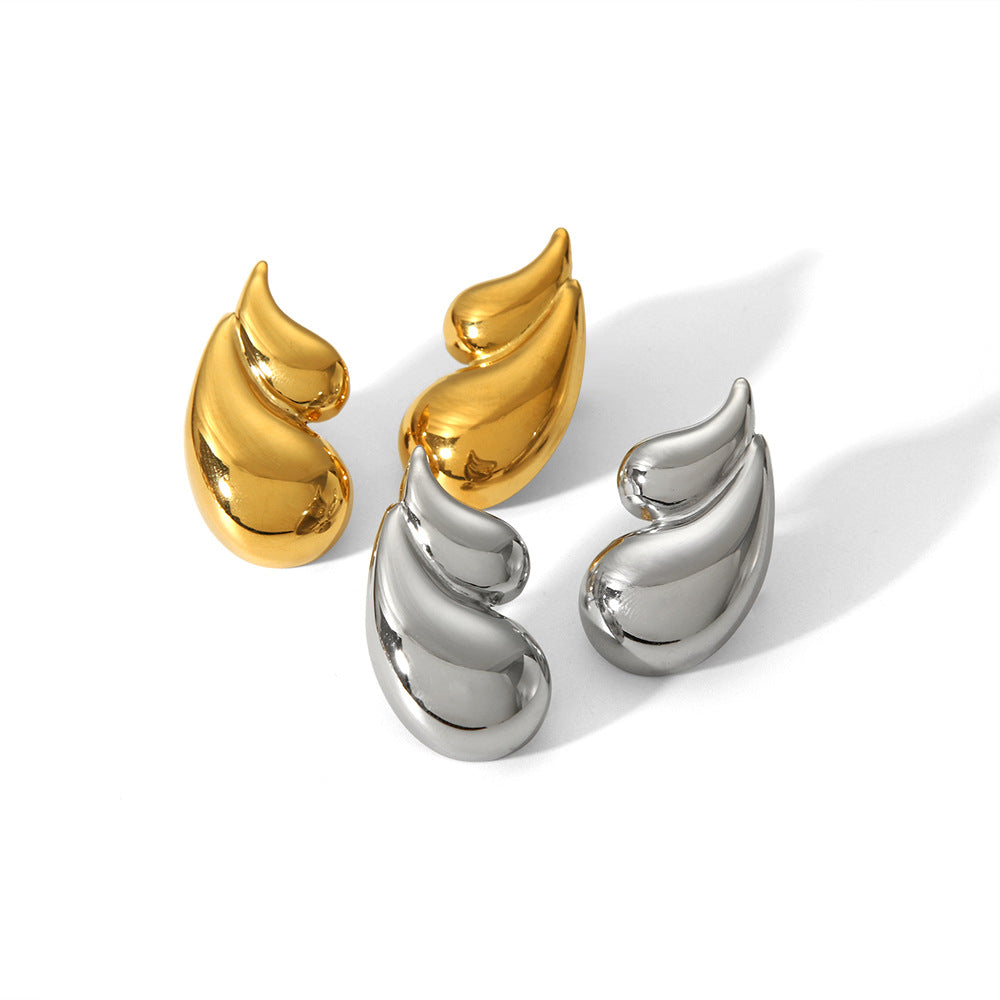 Double-Layer Drop Earrings – 18K Shine for Her