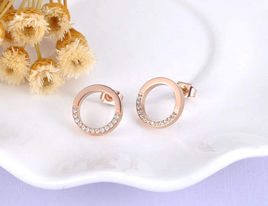 Crystal Wedding Earrings – Timeless Golden Treasure