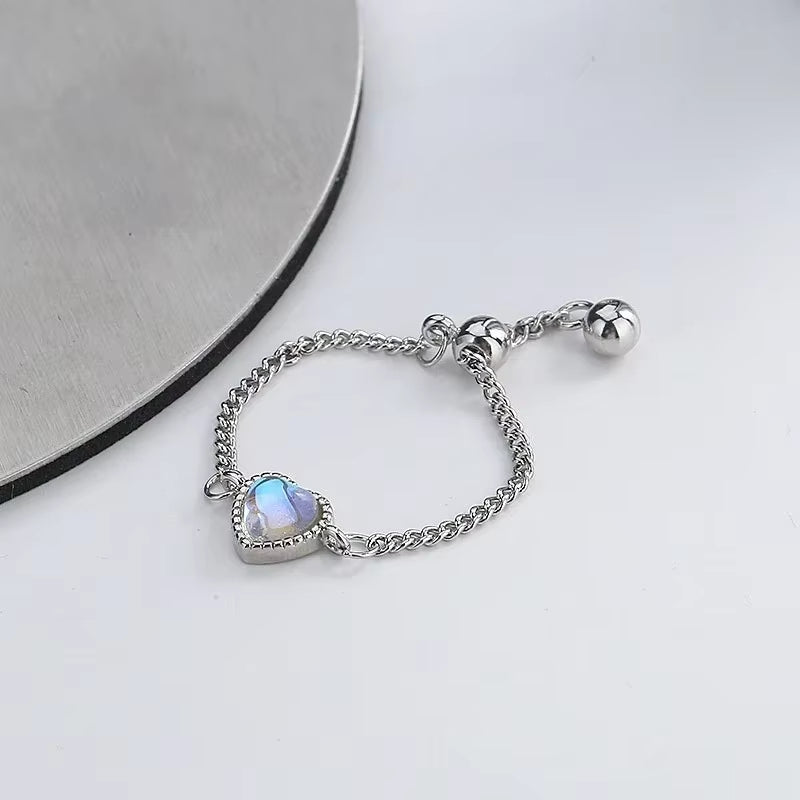 Temperament Heart Ring – Delicate & Stylish