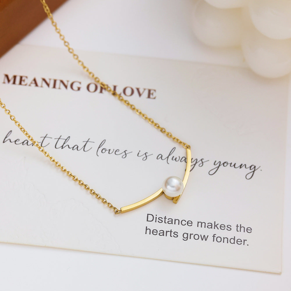 Pearl Gold Pendant Necklace – Graceful Glow of Elegance