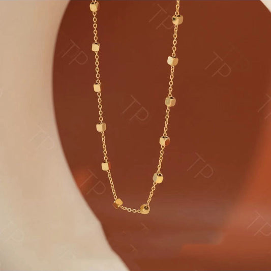 Golden Square Necklace – Minimalist Spark of Elegance