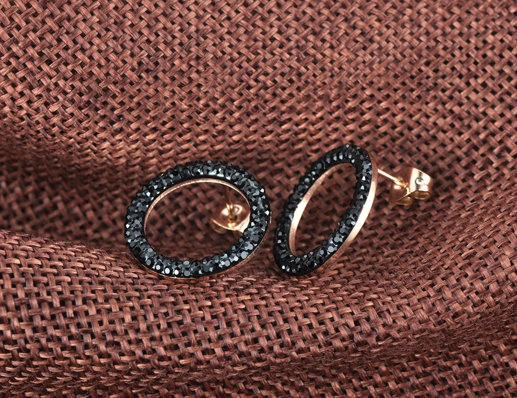 Trendy Rose Gold Earrings – Sparkling Round Elegance