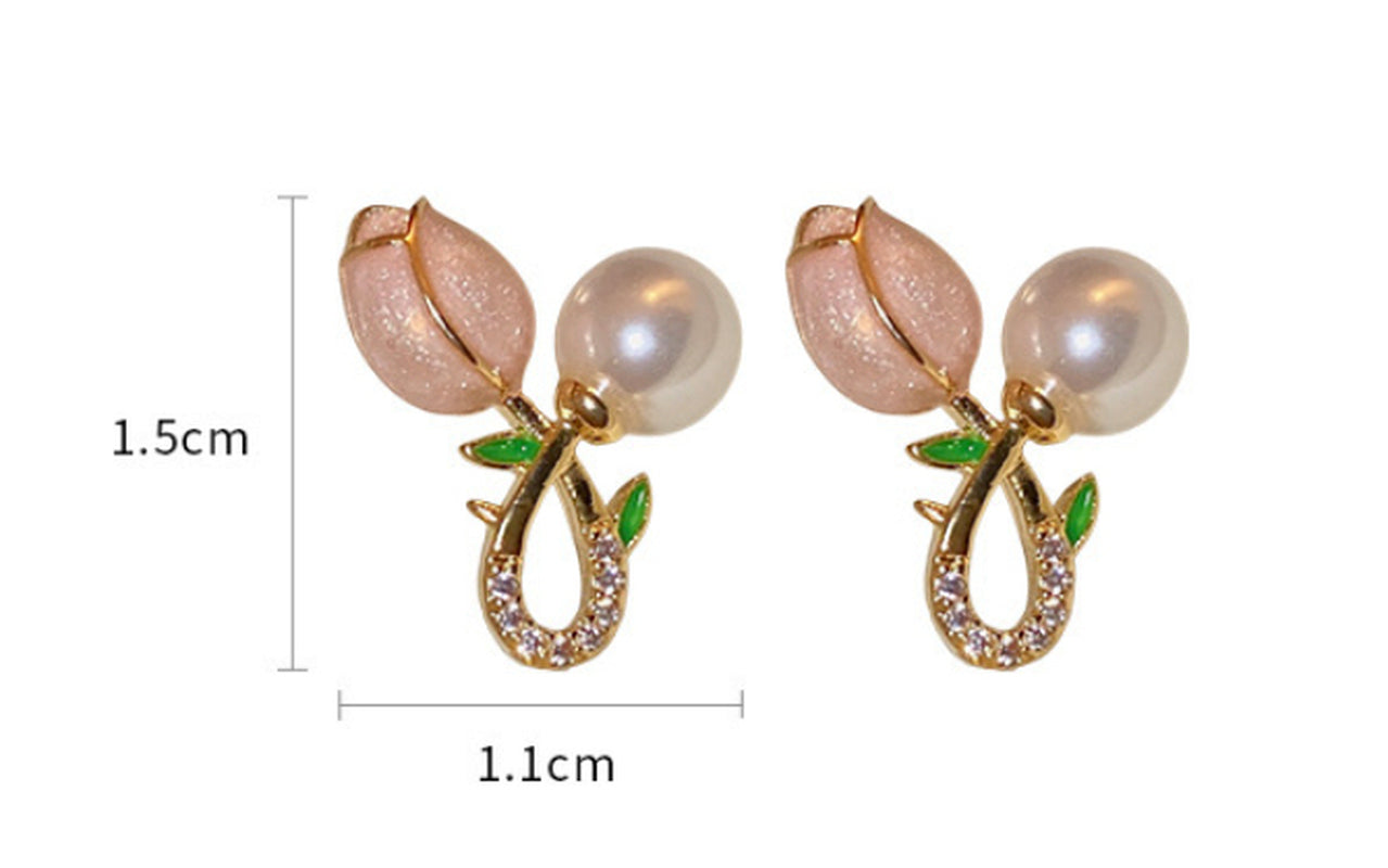Floral Bead Earrings – Tulip-Inspired Statement Style