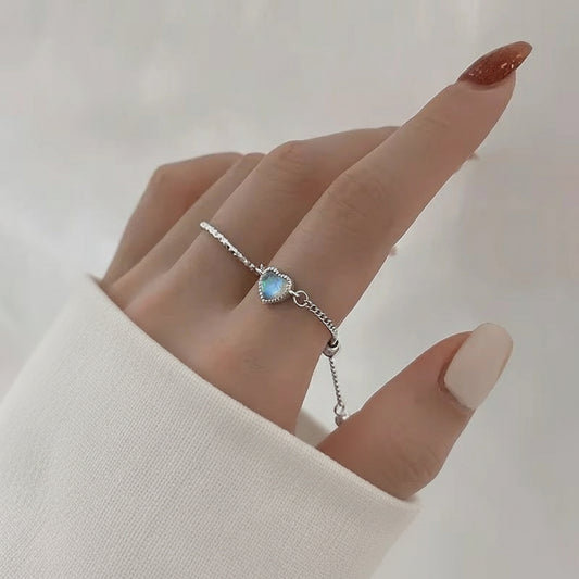 Temperament Heart Ring – Delicate & Stylish