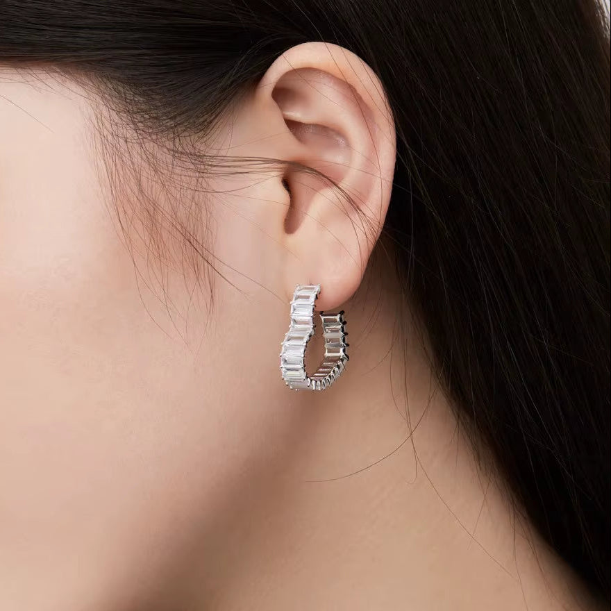 SapphireSoul™ Emerald-Cut Heart Earrings – Love That Sparkles in Every Shade