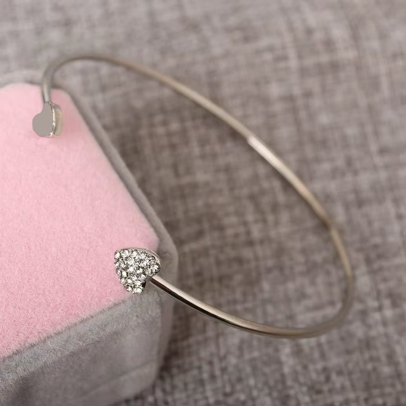 Blue Crystal Heart Bracelet – Silver Charm of Love