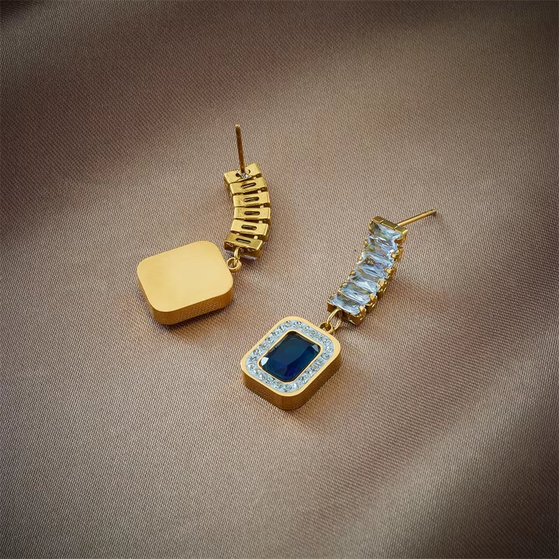 Luxury Blue Charm Jewelry– Necklace & Earrings