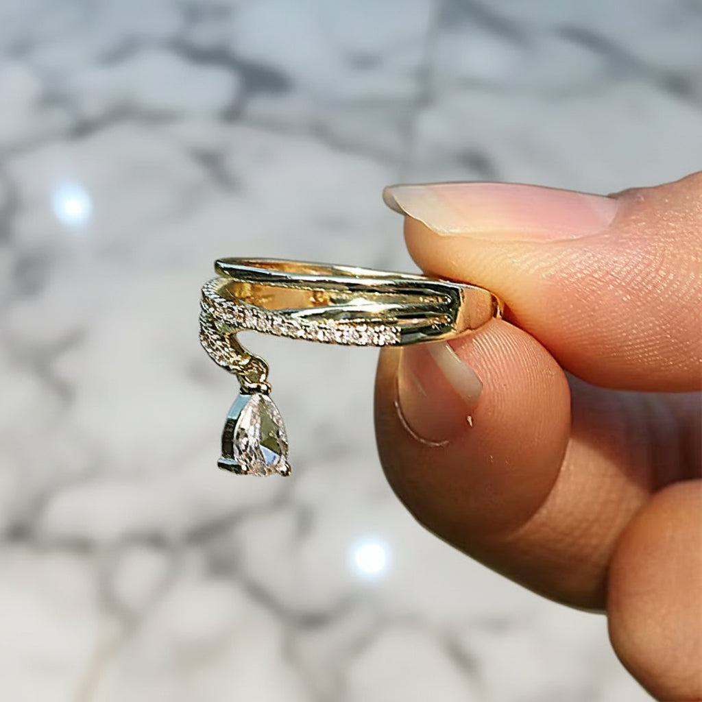 Sparkling Zircon Water Drop Ring - Elegant And Adjustable