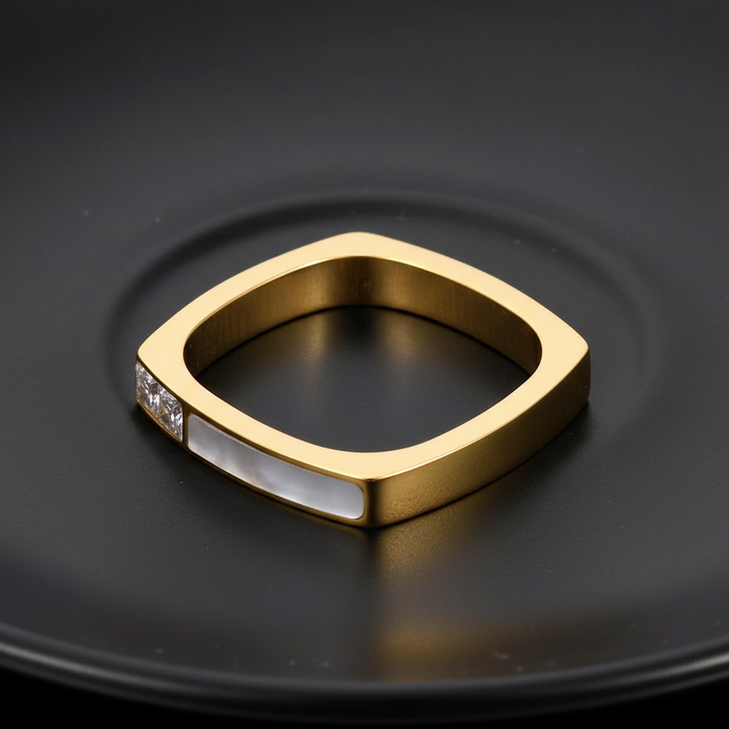 Golden Geometry – Square Zirconia Ring in 18K Plated Titanium